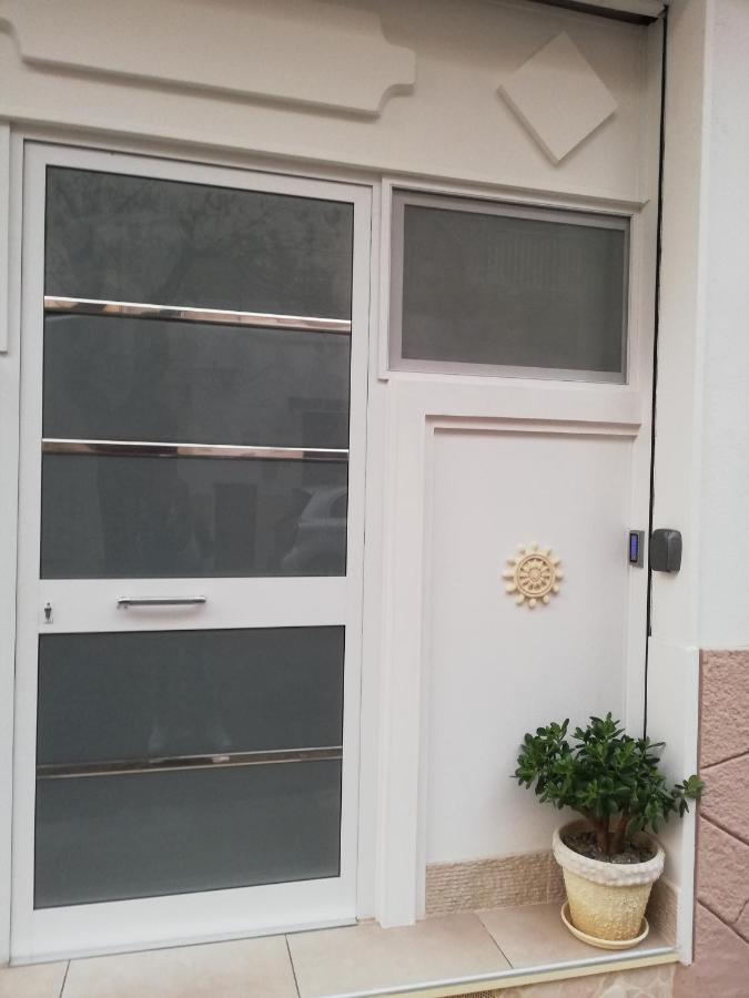 V&M Suite Con Jacuzzi Ostuni Exterior foto